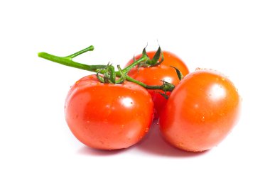 Beyaz arka plan üzerinde izole kırmızı domates sebze