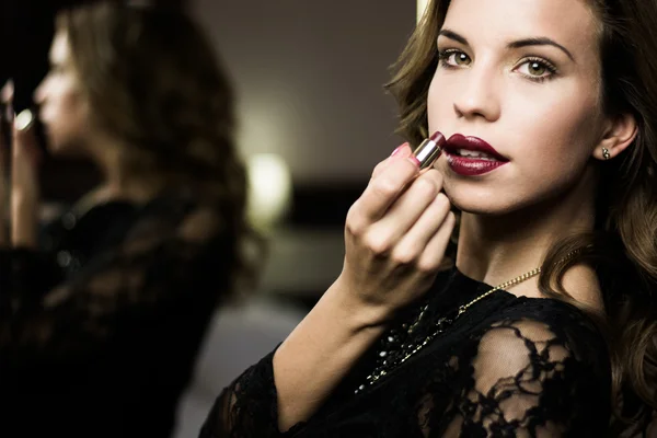 Hermosa mujer maquillaje — Foto de Stock