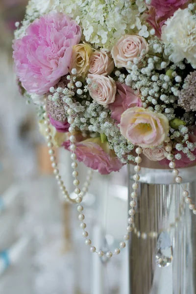 Ensemble de table pour une fête d'événement ou une réception de mariage — Photo