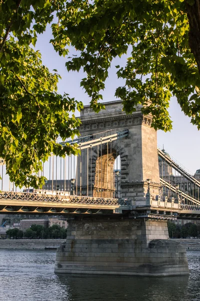 Ponte de corrente — Fotografia de Stock