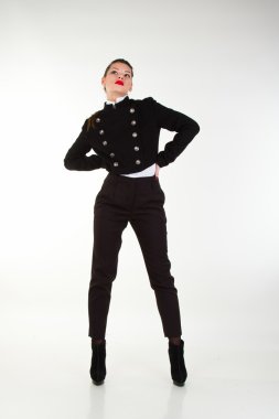 Takım elbiseli kadın