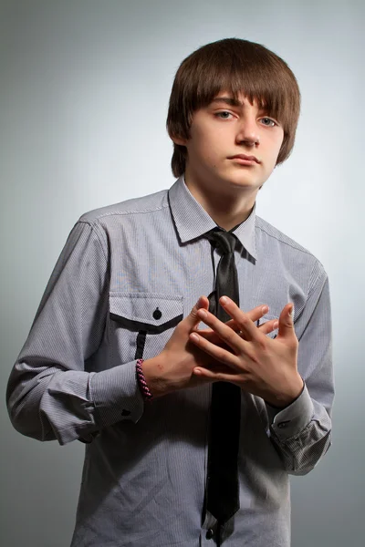 Handsome guy in shirt and tie — Stock Photo, Image