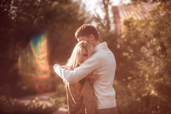 Pareja feliz —  Fotos de Stock