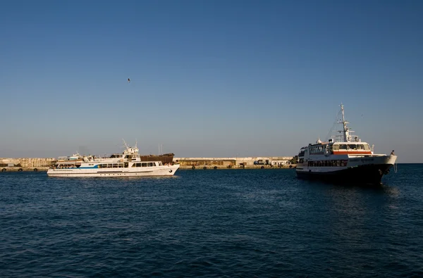 Navios no mar — Fotografia de Stock