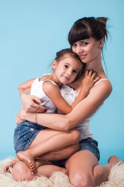 Young mother with daughter — Stock Photo, Image