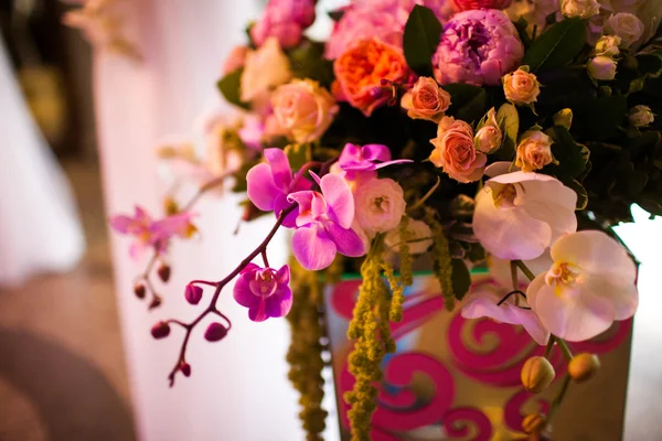 Arco de boda floral —  Fotos de Stock