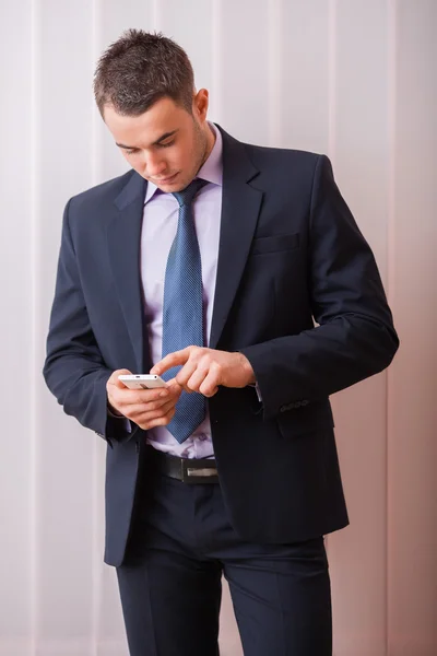 Handsome businessman — Stock Photo, Image