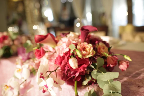 Wedding decorated table — Stock Photo, Image