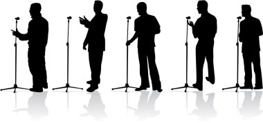 mikrofona konuşuyorum.