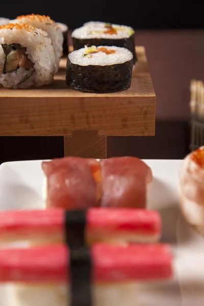 Heerlijke verse sushi — Stockfoto