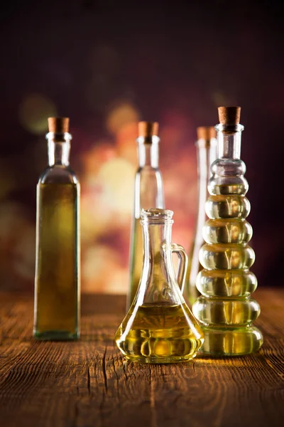 オリーブ油の瓶 — ストック写真
