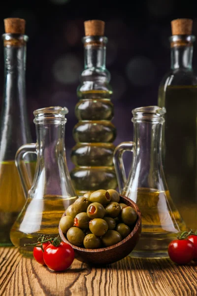Composição de azeites em garrafas — Fotografia de Stock