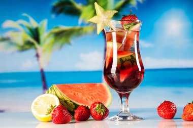 plaj tropikal içecekler