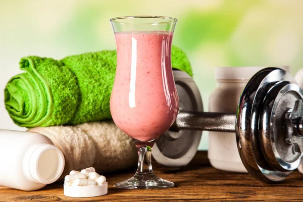 sağlıklı beslenme, protein shakes ve meyveler