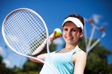 erkek tenis oynamaya