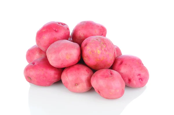 beyaz üzerine kırmızı patates