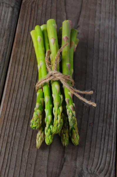 Asparagus on Wood Background — Stock Fotó