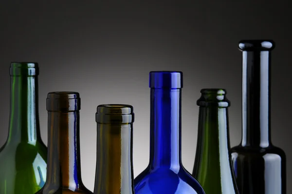 Порожня пляшка вина крупним планом — стокове фото
