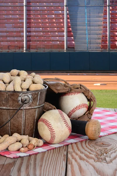 Cacahuetes y estadio de béisbol —  Fotos de Stock