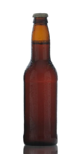 Closeup bruin bierfles — Stockfoto