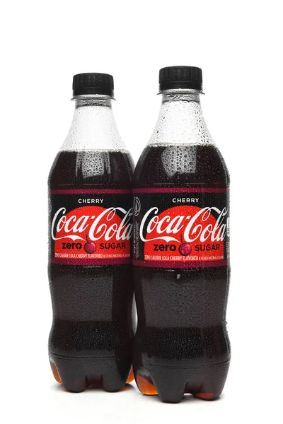 Irvine California Jan 2022 Twee Flessen Cherry Coca Cola Zero — Stockfoto