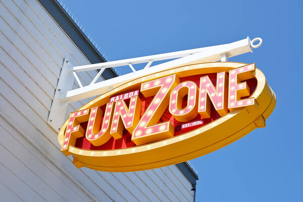NEWPORT BEACH, CALIFORNIA - 4 MAY 2022: Balboa Fun Zone sign.