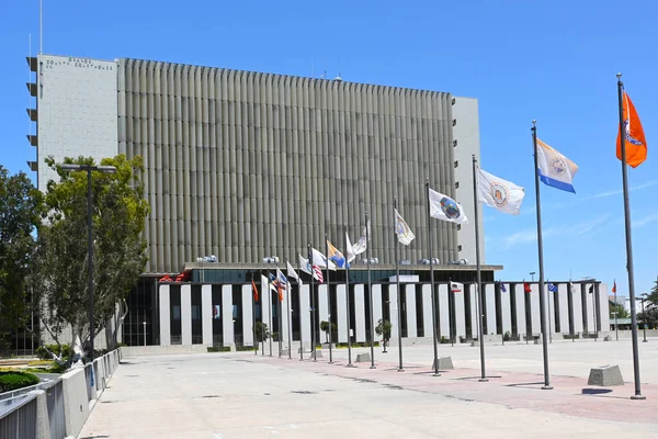 Santa Ana California Junho 2022 Tribunal Condado Orange Bandeiras Cidade — Fotografia de Stock