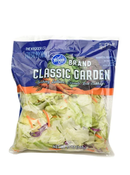 Irvine California Jul 2022 Bag Kroger Classic Garden Salad Mix — стокове фото