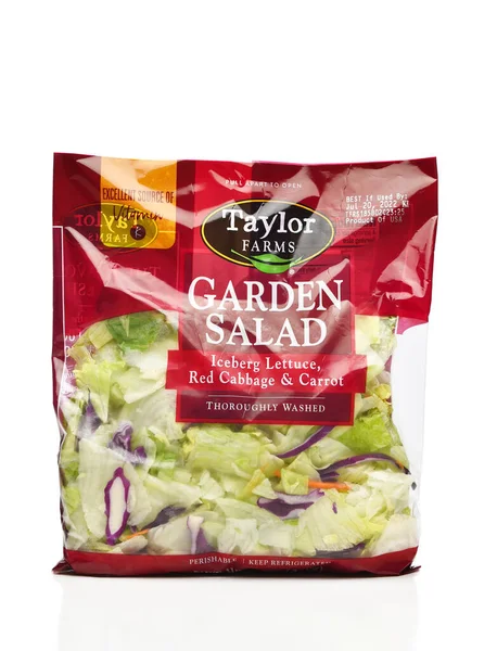 Irvine California Jul 2022 Bag Taylor Farms Garden Salad — Stockfoto
