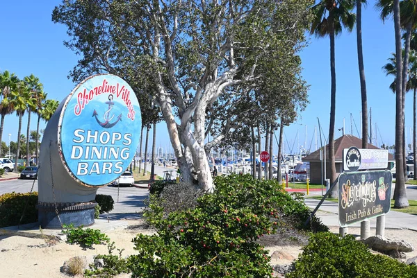 Long Beach California Okt 2022 Borden Bij Shoreline Village Aan — Stockfoto