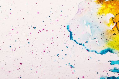 Soyut renkler arkaplanı boyar, suluboya boyar