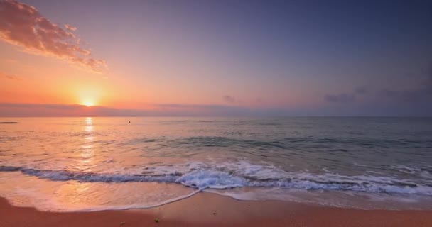 Natura Relaks Krajobraz Widok Fale Plażowe Morze Upalny Letni Dzień — Wideo stockowe