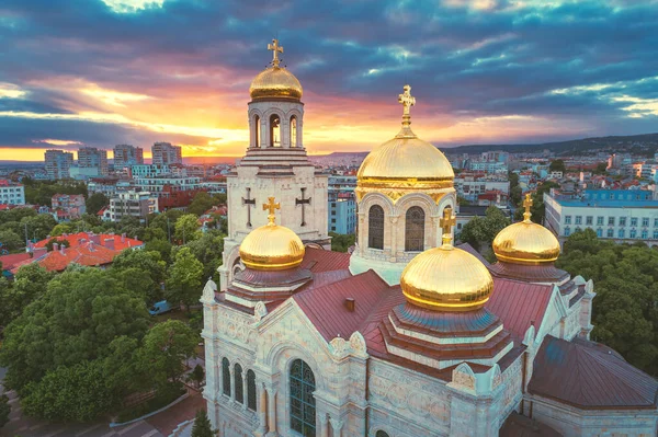 Vedere Aeriană Catedralei Adormirea Maicii Domnului Din Varna — Fotografie, imagine de stoc