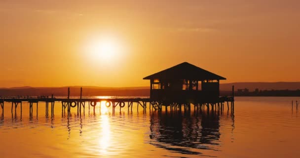 Sunset Sea Lake Old Wooden Pier Romantic Travel Destination Nature — Vídeo de Stock