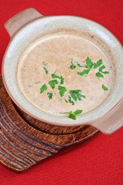 Mantar kremalı çorba.