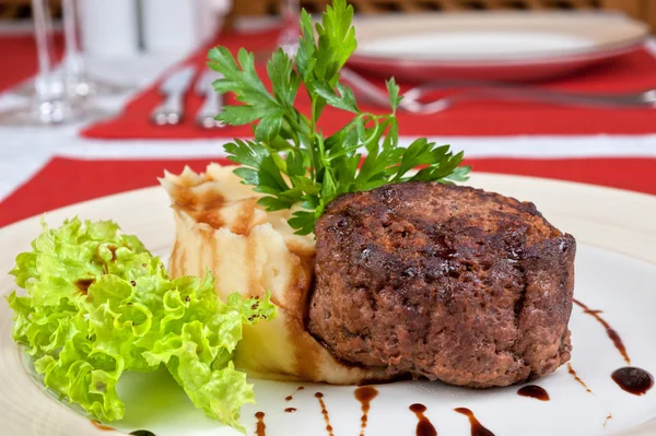 Gebakken steaks — Stockfoto