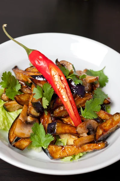 Insalata da melanzane arrostite — Foto Stock