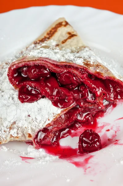 Pancakes with cherries — Stock Photo, Image