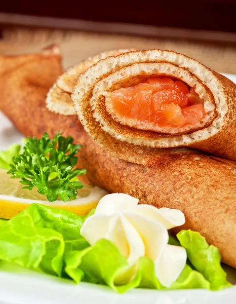 Pancakes with salmon — Stock Photo, Image