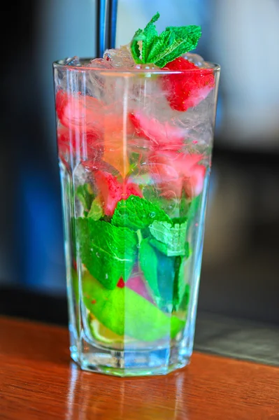 Strawberry mohito cocktail — Stock Photo, Image