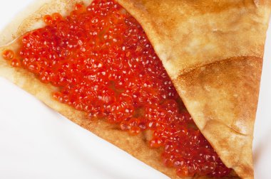 Kırmızı havyar ile gözleme