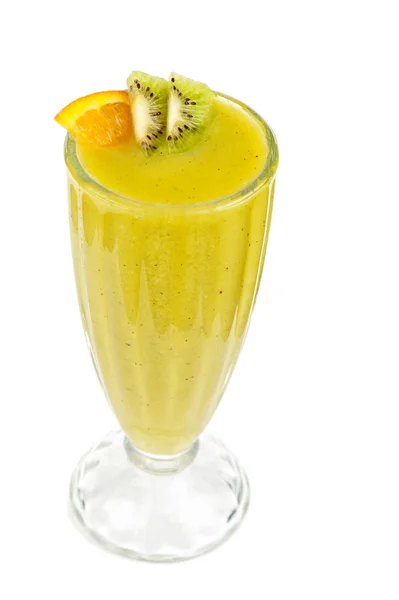 Kiwi and passionfruit cocktail — Stock Photo, Image