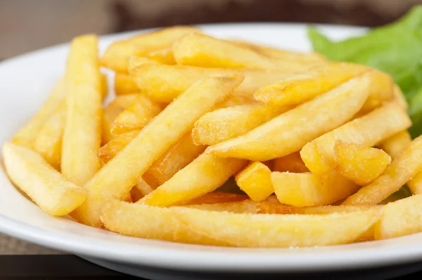 Golden potatoes fries — Stock Photo, Image