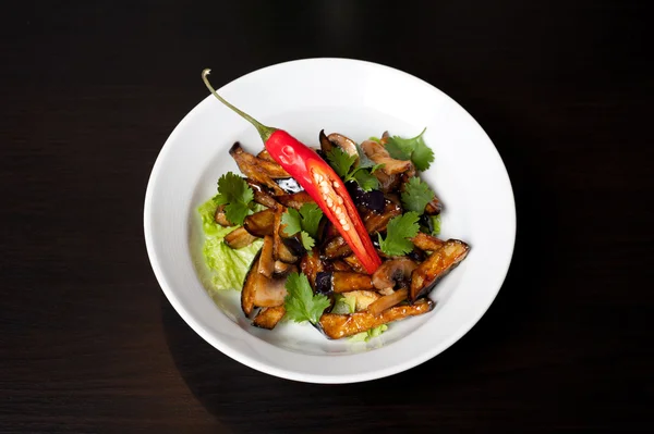 Insalata da melanzane arrostite — Foto Stock