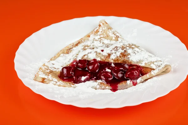 Tortitas con cerezas —  Fotos de Stock