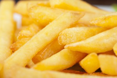 Altın patates kızartması
