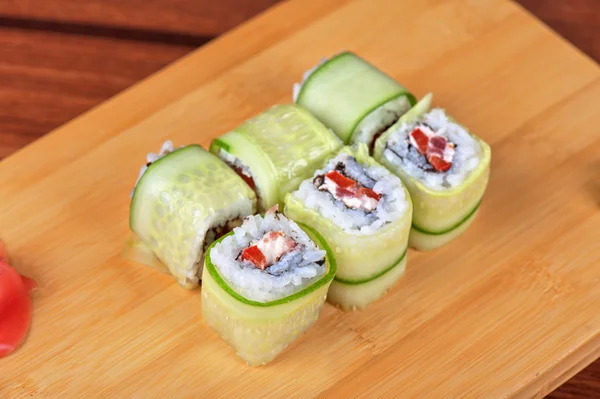 Gurken-Sushi-Rollen — Stockfoto