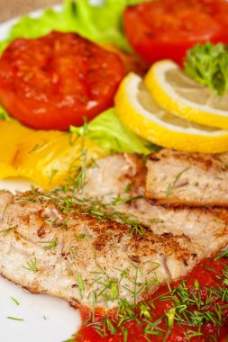 lezzetli balık pike levrek fileto