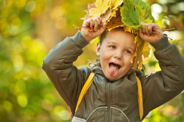 Automne bébé garçon — Photo