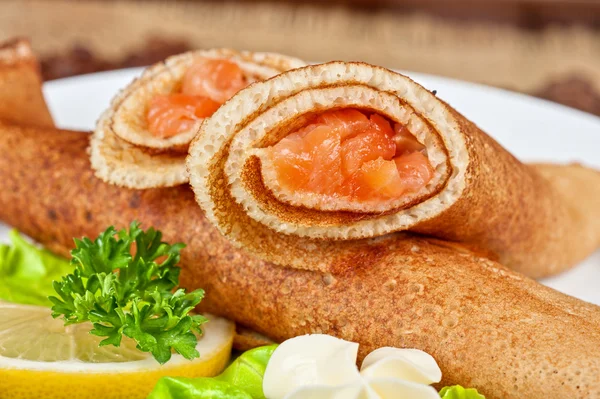 Pancakes with salmon — Stock Photo, Image